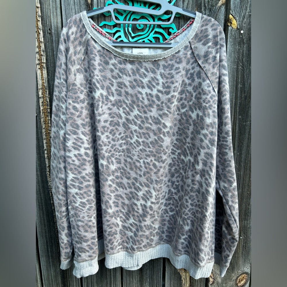 Knox Rose Leopard Print Sweatshirt